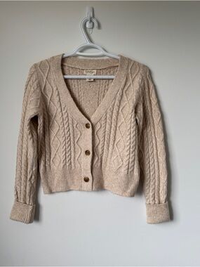Jessica Simpson Cable Knit Cardigan | Soft Cropped Beige Sweater | Cozy Neutral